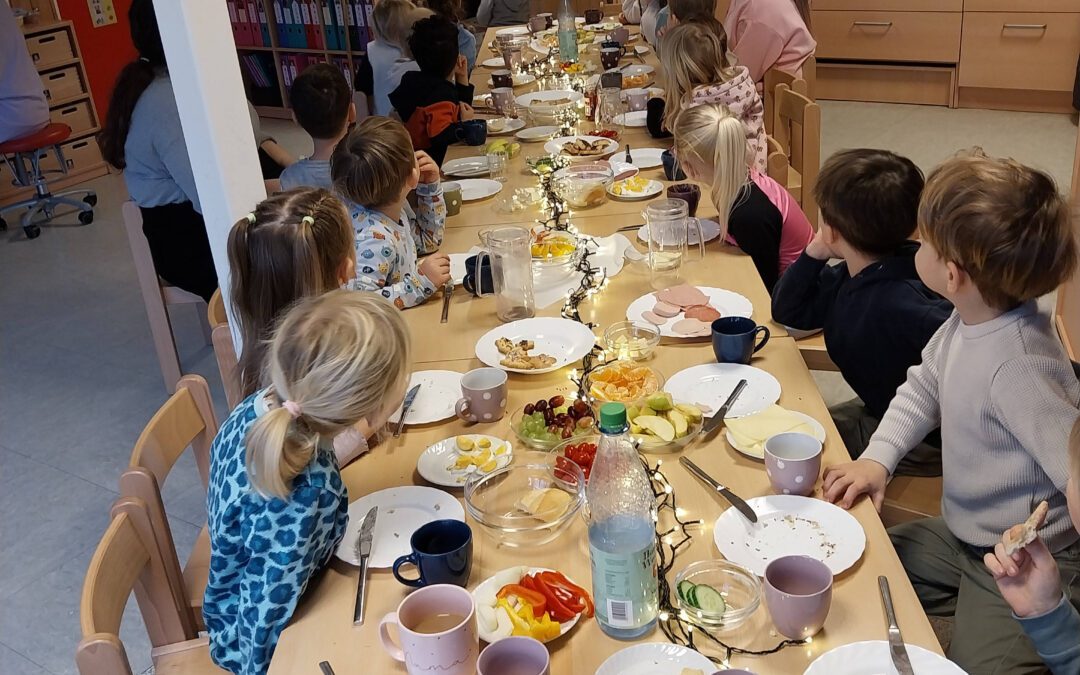 Mit Frühstück in die Weihnachtsferien